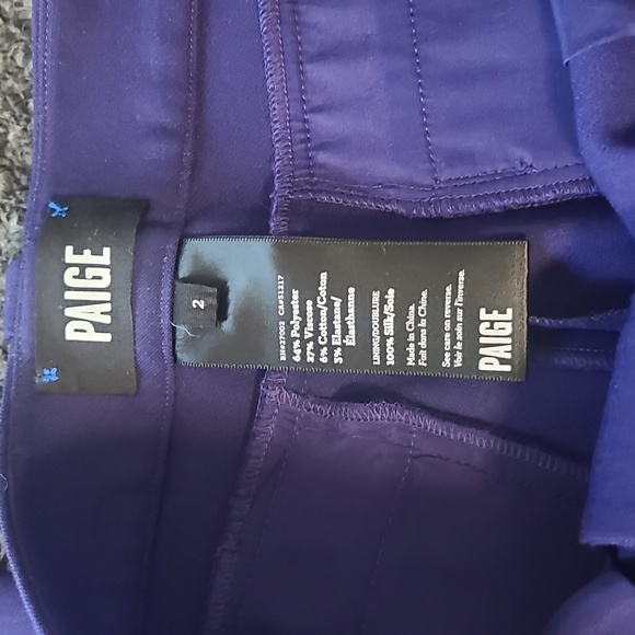 - Paige - Picture 4 of 7